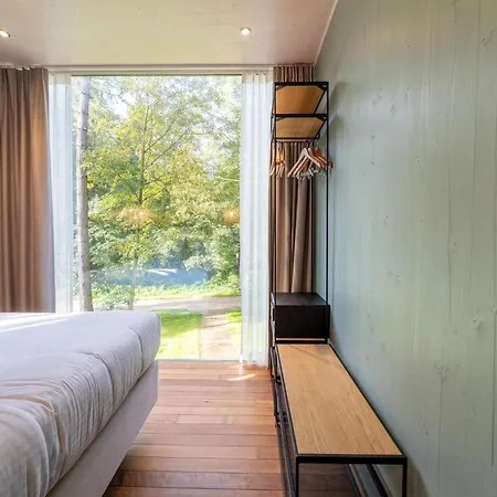 Stylish Hideaway With Sauna * Antoing