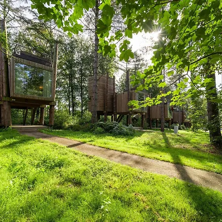 Stylish Hideaway With Sauna *