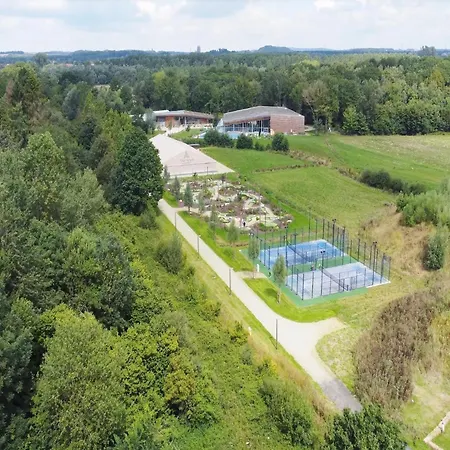 Stylish Hideaway With Sauna Holiday home *