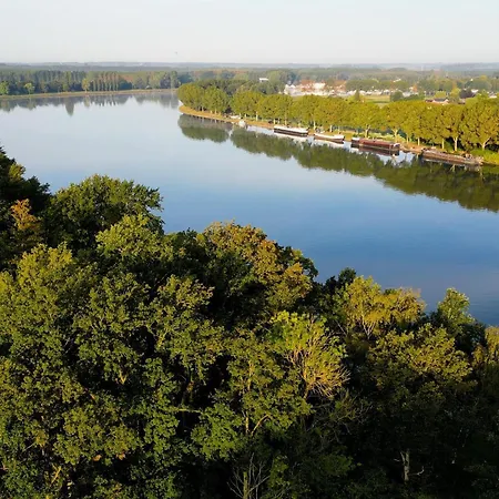 Stylish Hideaway With Sauna * Antoing